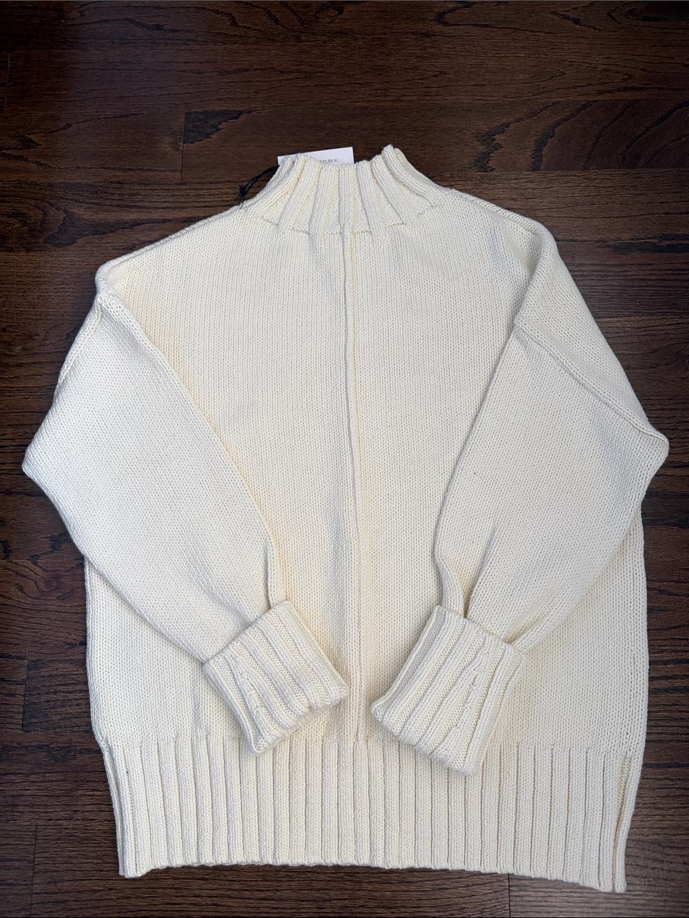 Banana Republic chunky Turtleneck Knit Sweater - Picture 3 of 5
